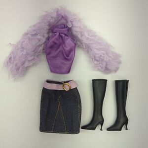Vintage 2003 Barbie‎ Beat Street Purple Fashion Outfit #C4003